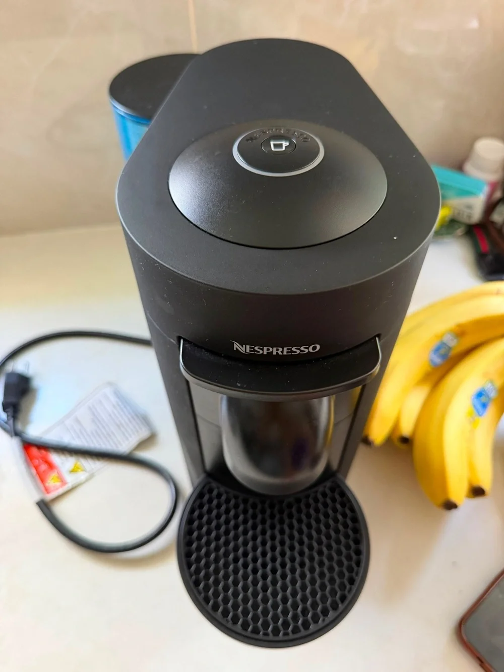 Nespresso Single-Serve Coffee Maker in Black USED ONLY ONCE